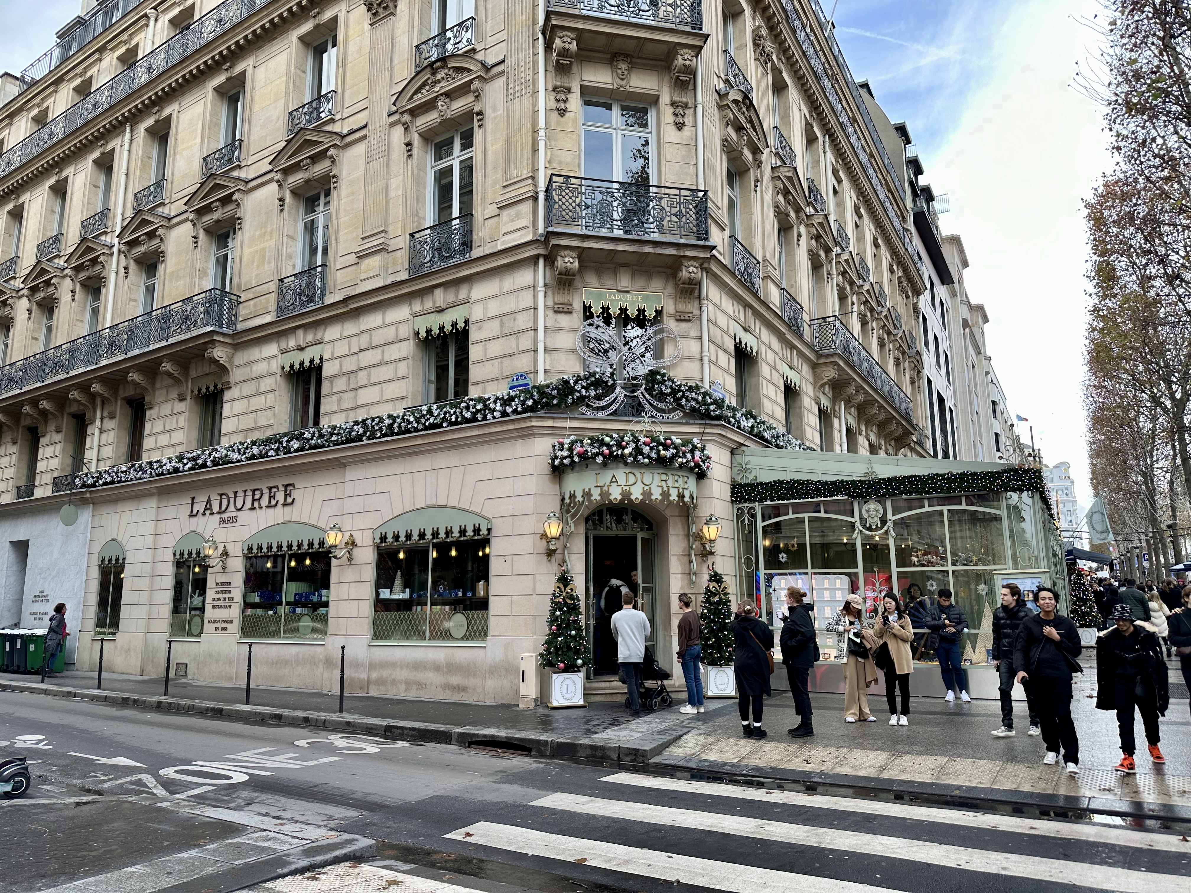 Photo n° 26 de l'avis de B.i fait le 23/12/2022 à 21:05