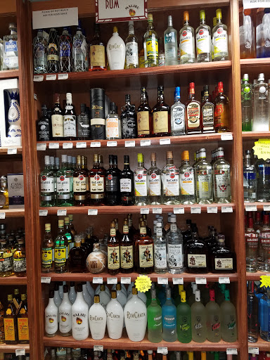 Liquor Store «Decoo Wine & Spirits», reviews and photos, 2229 NY-112, Coram, NY 11727, USA