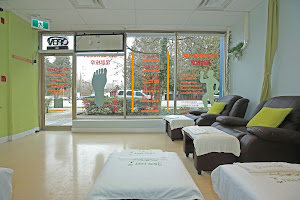 Big Feet 足王(Body Massage/Reflexology/Foot Massage/按摩/마사지/ਮਾਲਸ਼/Mát Xa/マッサージ) Odlin Cres, Richmond