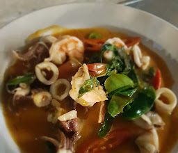 Tumz Seafood Restaurant photo