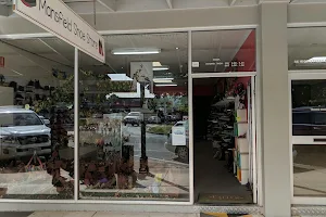 Mansfield Shoe Store image