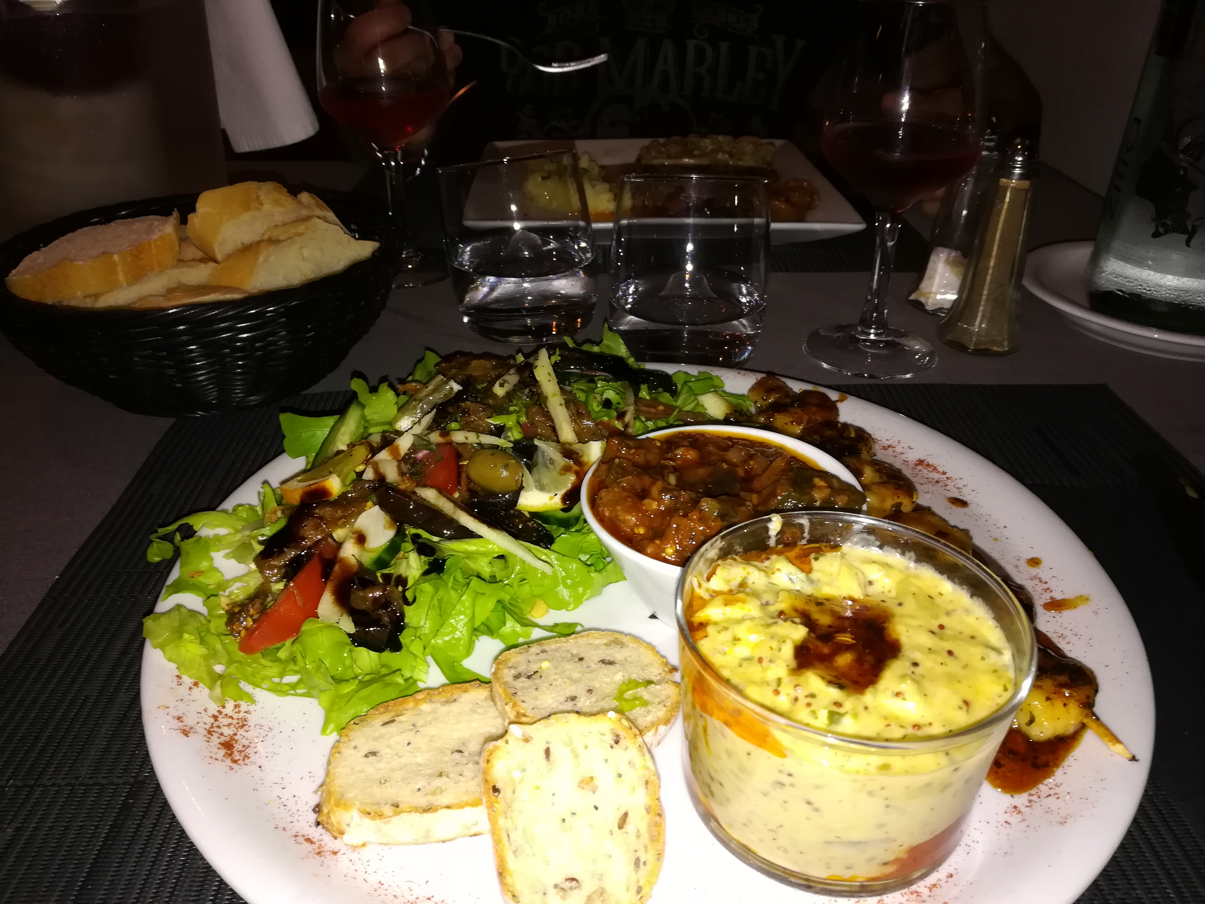 Photo n° 1 de l'avis de Laura.e fait le 21/09/2018 à 20:20