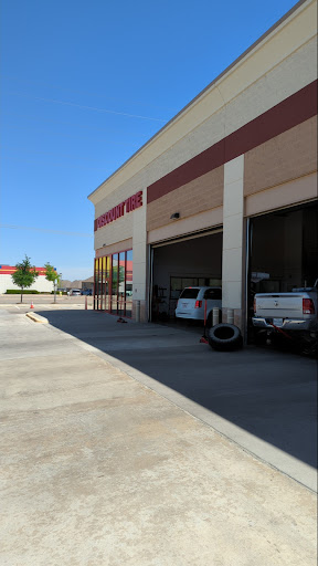 Tire Shop «Discount Tire Store - Watauga, TX», reviews and photos, 6325 Rufe Snow Dr, Watauga, TX 76148, USA