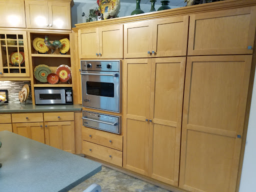 Cabinet Maker «Canyon Creek Cabinet Company», reviews and photos, 16726 Tye St SE, Monroe, WA 98272, USA