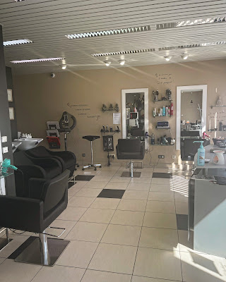 Sandy milie coiffure - salon de coiffure à Saint-Hippolyte