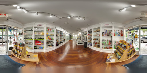 Tobacco Shop «The U Smoke Shop», reviews and photos, 5827 Sunset Dr, South Miami, FL 33143, USA