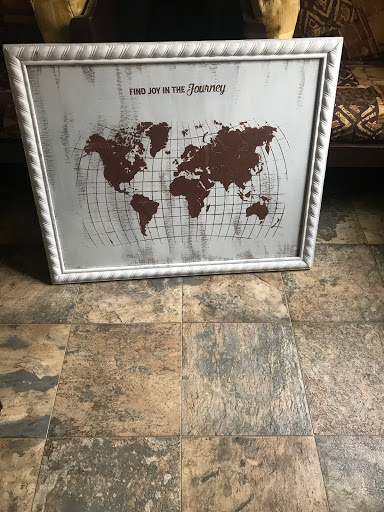 Thrift Store «Treasure Box Thrift Store», reviews and photos, 518 S Patterson St, Valdosta, GA 31601, USA