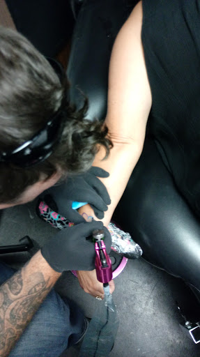 Tattoo Shop «Devine Line Tattoos», reviews and photos, 285 W Shirley Ave, Warrenton, VA 20186, USA