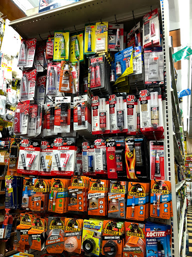 Paint Store «Forest Hills Hardware Paint Inc», reviews and photos, 11643 Queens Blvd, Forest Hills, NY 11375, USA