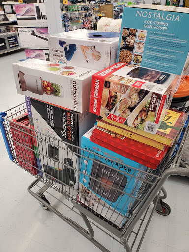 Discount Store «Walmart», reviews and photos, 150 Barnum Avenue Cutoff, Stratford, CT 06614, USA