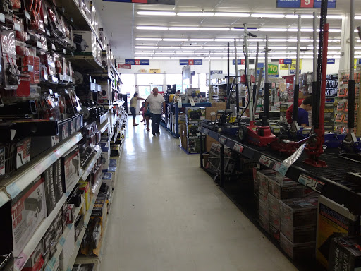 Hardware Store «Harbor Freight Tools», reviews and photos, 2415 Gilmer Rd, Longview, TX 75604, USA