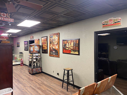 Cigar Shop «Tobacco Road Fine Cigars, Indoor Golf & Gifts.», reviews and photos, 3118 S Cooper St, Arlington, TX 76015, USA