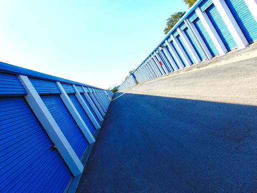 Self-Storage Facility «Sentry Self Storage - Tampa», reviews and photos, 4901 E Adamo Dr, Tampa, FL 33605, USA