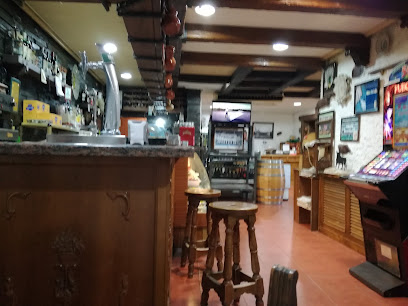 Restaurante Pedro y Mary - Crta. Zamora; Km 2,5; S/N, 37184 Villares de la Reina, Salamanca, Spain