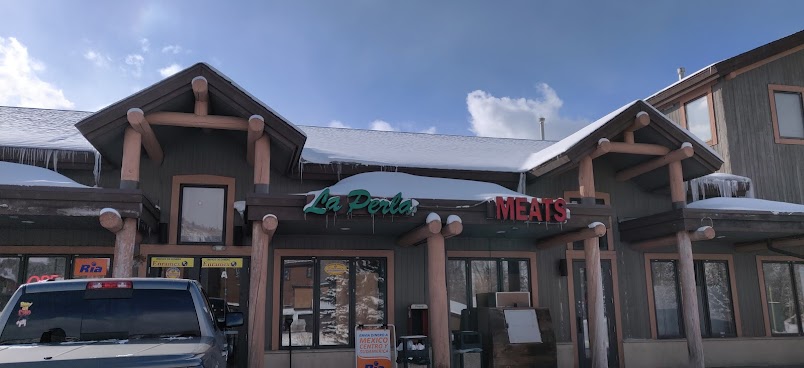 Mercado La Perla by null