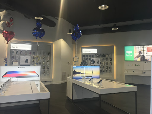 Cell Phone Store «Sprint Store», reviews and photos, 218 Park Dr, Weirton, WV 26062, USA