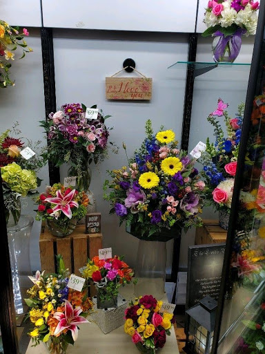 Florist «Flowerama Columbus», reviews and photos, 1600 Morse Rd, Columbus, OH 43229, USA