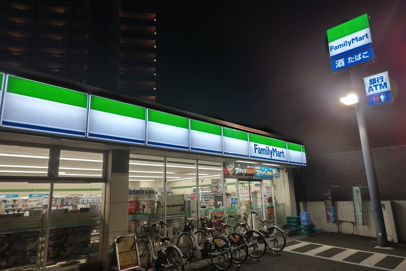 ファミリーマート 川口末広店