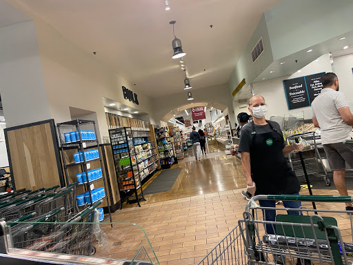 Grocery Store «Whole Foods Market», reviews and photos, 250 7th Ave, New York, NY 10001, USA