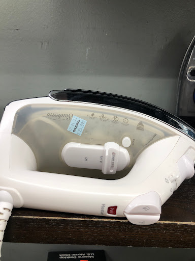 Thrift Store «Gw Boutique», reviews and photos