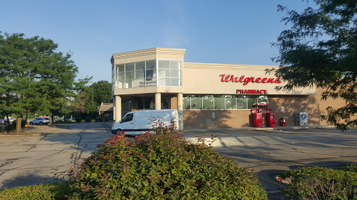 Walgreens, 9800 W Irving Park Rd, Schiller Park, IL 60176, USA, 