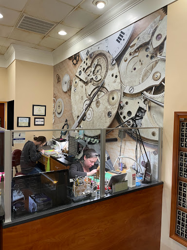 Watch Repair Service «Fast-Fix Jewelry & Watch Repairs», reviews and photos, 8405 S Park Meadows Center Dr #1019, Lone Tree, CO 80124, USA