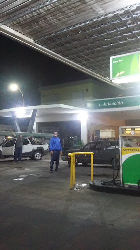 Opiniones de Esso Zanadil S.A. en San José de Mayo - Gasolinera