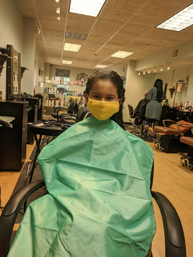 Beauty Salon «Serenity Spa & Salon», reviews and photos, 551 N Park Ave, Apopka, FL 32712, USA