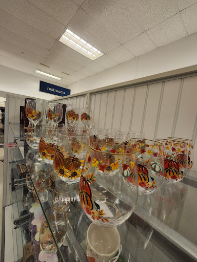 Department Store «Marshalls», reviews and photos, 2475 NW Federal Hwy, Stuart, FL 34994, USA