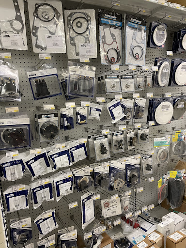 Marine Supply Store «West Marine», reviews and photos, 4141 S 76th St, Greenfield, WI 53220, USA