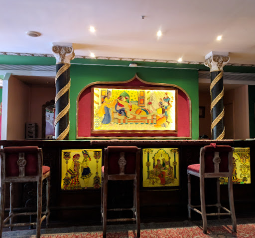 Maharani Indian Restaurant - Le Pacha 1901