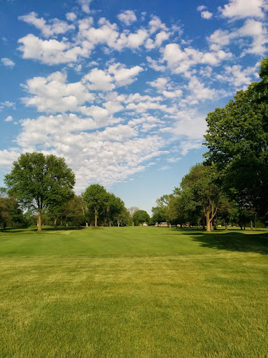 Country Club «Broadmoor Country Club», reviews and photos, 2155 Kessler Blvd W Dr, Indianapolis, IN 46228, USA