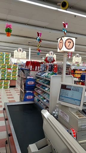 Grocery Store «Market Basket», reviews and photos, 34 Plaistow Rd, Plaistow, NH 03865, USA