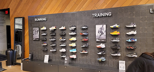 Running Store «Nike Running Lynnfield», reviews and photos, 1125 Market St, Lynnfield, MA 01940, USA