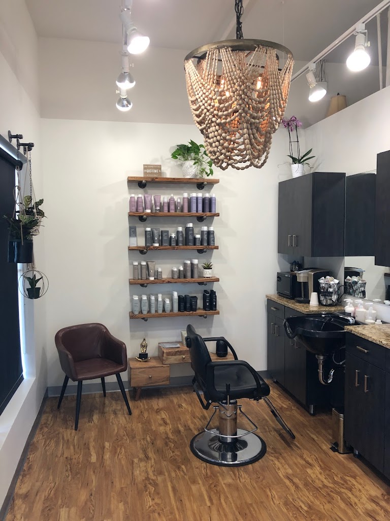 STÍL Salon —Megan Webster (inside Salon Concepts) 55317