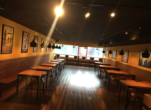 Pizza Rock Taoyuan 桃園店