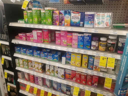 Drug Store «CVS», reviews and photos, 23391 Farmington Rd, Farmington, MI 48336, USA