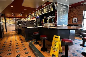 Romeos Corner Cafe image