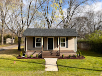 House Buyers - Photo 2 - Car repair in , Huntsville