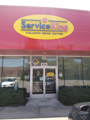Auto Body Shop «Service King Collision Repair Hickory Hollow», reviews and photos, 530 Collins Park Dr, Antioch, TN 37013, USA