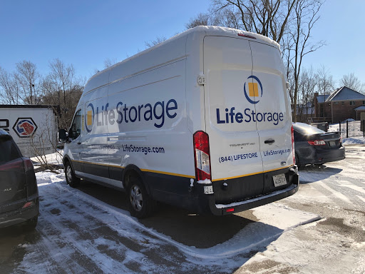 Self-Storage Facility «Life Storage», reviews and photos, 1414 N Rand Rd, Arlington Heights, IL 60004, USA