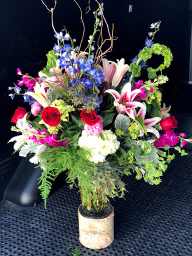 Florist «Kikilis Florist», reviews and photos, 417 S Pinellas Ave, Tarpon Springs, FL 34689, USA