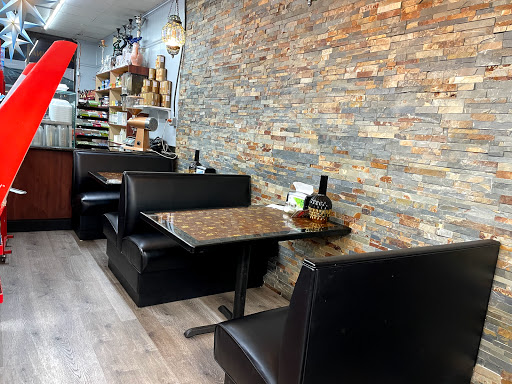 Middle Eastern Restaurant «AL Madina Grocery & Deli», reviews and photos, 662 Oakfield Dr, Brandon, FL 33511, USA