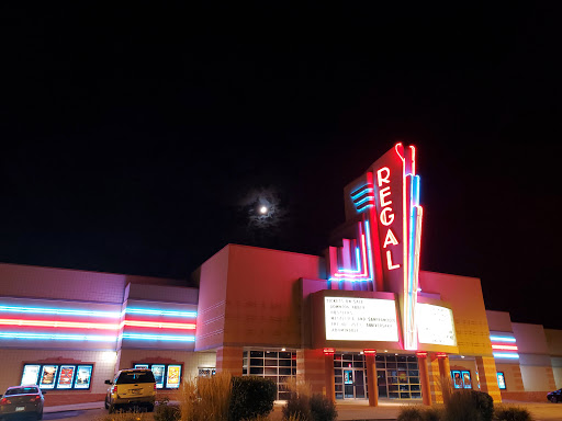 Movie Theater «Regal Cinemas Interstate Park 18», reviews and photos, 1089 Interstate Pkwy, Akron, OH 44312, USA
