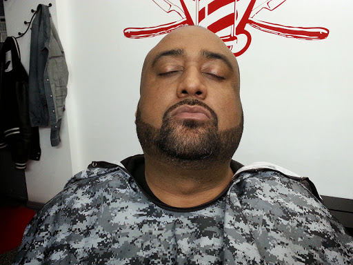 Barber Shop «A Little Off the Top Barber Shop», reviews and photos, 2712 MacArthur Blvd, Oakland, CA 94602, USA