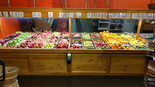 Gourmet Grocery Store «On the Vine Marketplace», reviews and photos, 75 Portsmouth Ave, Exeter, NH 03833, USA