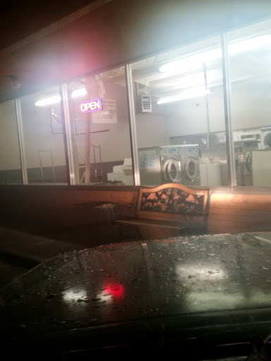 Laundromat «Coin Laundry», reviews and photos, 2164 US-101, Lincoln City, OR 97367, USA