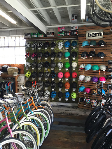 Bicycle Store «Motion Bike Shop», reviews and photos, 914 Aviation Blvd, Hermosa Beach, CA 90254, USA