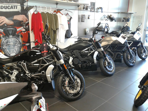 BMW Motorcycle Dealer «Frontline Eurosports», reviews and photos, 1003 Electric Rd, Salem, VA 24153, USA