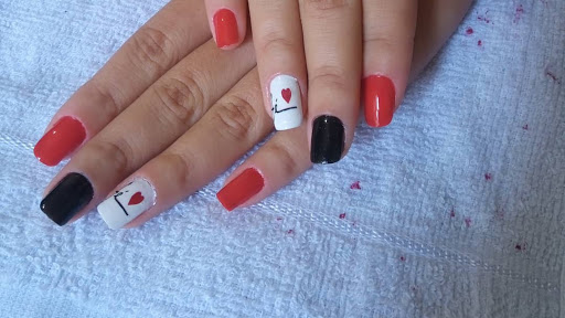 Logo da empresa - Amanda Duarte manicure e pedicure